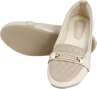 

Skor Footwear L-121 Cream Bellies For Women(Tan