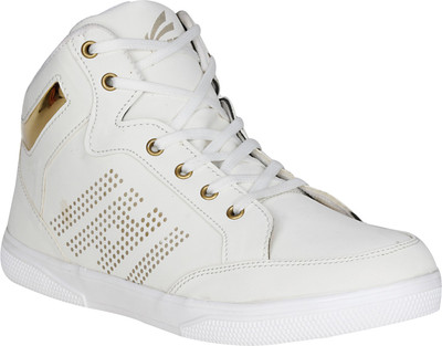 

UrbanwhiZ Magnifying Casuals For Men(White