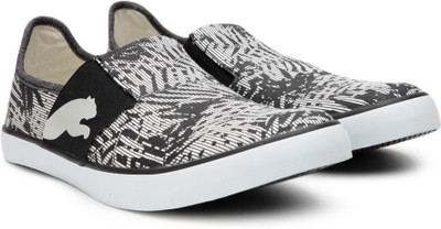 

Puma Lazy Slip On Graphic DP Sneakers For Men(Black, Puma black-gray violet-puma wh