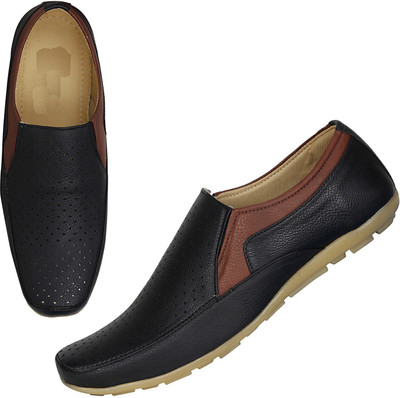 

UrbanwhiZ Formal Slip On For Men(Black