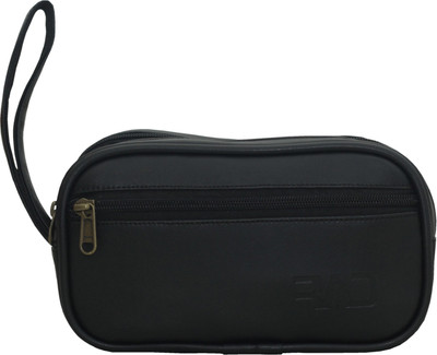 

Rare And Demanded Cosmetic Pouch(Black)