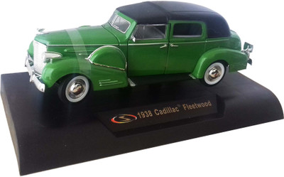 

kidoz kingdom 1983 CADILLAC FLEETWOOD SIGNATURE MODEL 1:32(Multicolor)