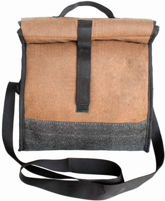 

Foonty FLB4 Waterproof Lunch Bag(Brown, 5 L)