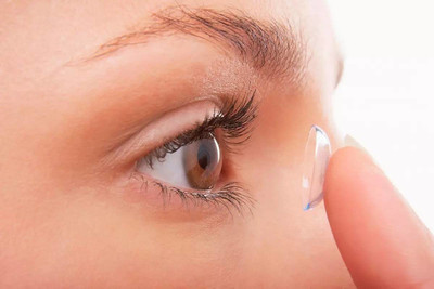 

FFE Transparent Yearly(NA, Colored Contact Lenses, Pack of 1)