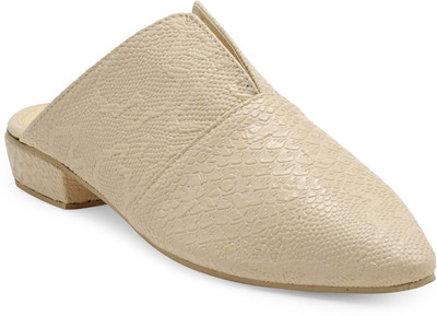 

Chalk Studio Women Beige Heels