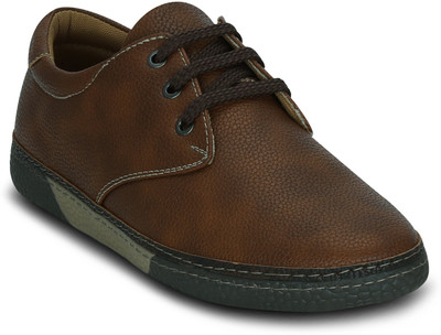 

Get Glamr Casuals For Men(Brown