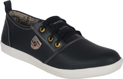

1AAROW 77 Casuals For Men(Black