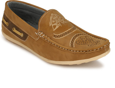 

KIYA CASUAL LOAFER Loafers For Men(Beige, Multi