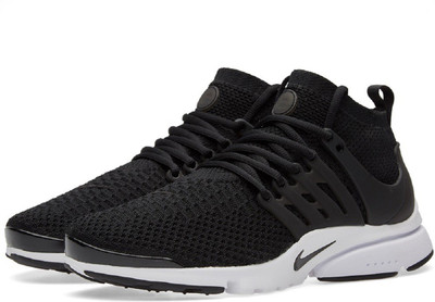 

air presto ultra flyknit running shoes Running Shoes For Men(Black, White