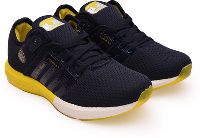 Bacca Bucci Walking Shoes For Men(Yellow