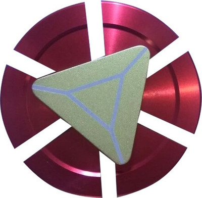 

DAADYA Rounded Hand Spinner with Ultra Shine(Maroon)