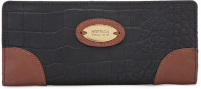 

Hidesign Casual Tan, Black Clutch, Black;tan