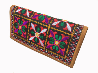 

Minky's Decor Casual Multicolor Clutch