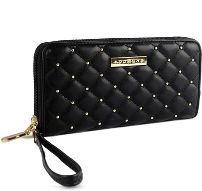 

Addons Casual Black Clutch