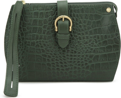 

Hidesign Casual Green Clutch