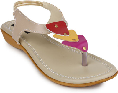 

Moonwalk Women Beige Flats