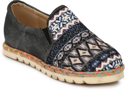 

OLMIITE Noney Casuals For Women(Multicolor, Black
