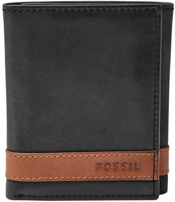 

Fossil Men Black Genuine Leather Wallet(6 Card Slots)