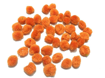 

GOELX Pom Pom balls for crafts,decorations,jewellery making,accessories,bags. Pack of 100 Sand Brown balls
