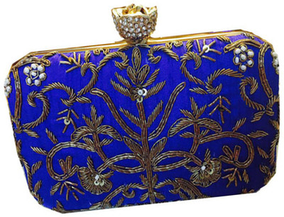 

CRAFTBAZAAR Party Blue Clutch