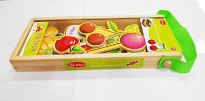 

Montez 19 PCS Magnetic Wooden Food Items with Wooden Carry Case(Multicolor)