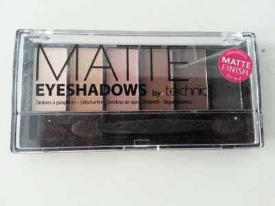 

technic Eye Shadows 7.5 g(Brown)