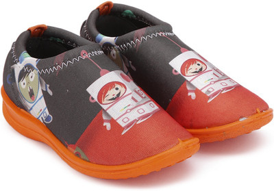 

Footfun by Liberty Boys & Girls Slip on Running Shoes(Orange