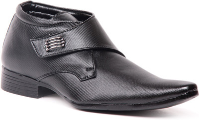 

Baaj Slip On For Men(Black)