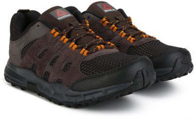 

REEBOK ADVENTURE VOYAGER Outdoor Shoes For Men(Black, Brown, Earth/blk/nacho