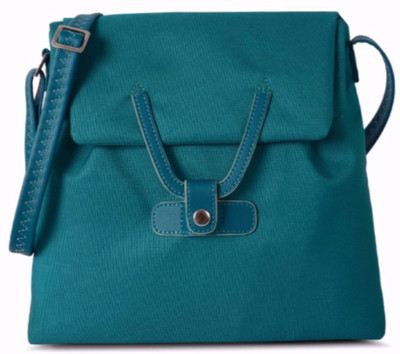 

Baggit Women Casual Green Nylon Sling Bag