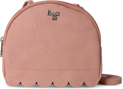 

Baggit Women Casual Pink PU Sling Bag