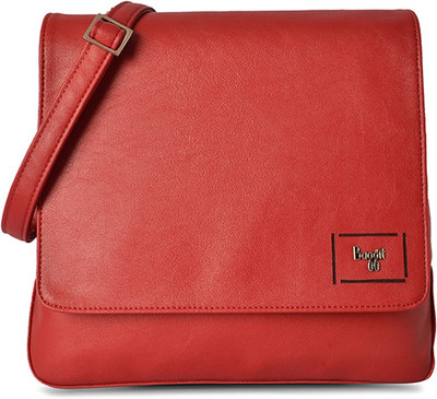 

Baggit Women Casual Red PU Sling Bag