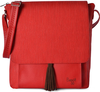 

Baggit Women Casual Red PU Sling Bag