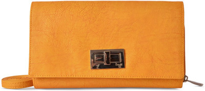 

Baggit Women Yellow PU Sling Bag