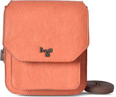 

Baggit Women Casual Pink PU Sling Bag