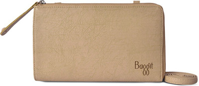 

Baggit Women Casual Beige PU Sling Bag