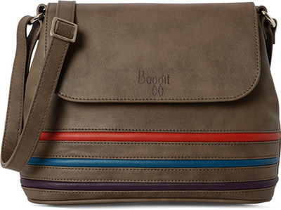 

Baggit Women Casual Beige PU Sling Bag