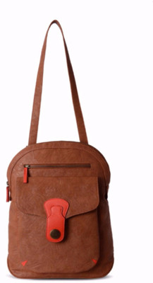 

Baggit L Rayne Y G Upton Tan (Tan) M 3 L Backpack(Tan)