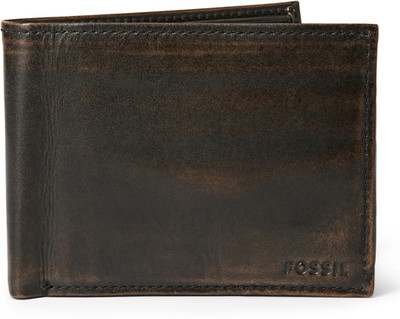 

Fossil Men Black Genuine Leather Wallet(8 Card Slots)