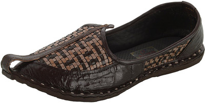 

Ramraj Brown Leather Mojaris Casuals For Men(Brown