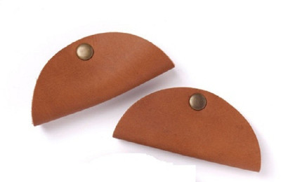 

Cratly Leather Made Cable Organizer 3x3 ( LxB ) Inch(Brown)