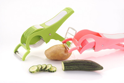 

VR Fruit & Vegetable Cutter with Peeler Chopper(2 Pcs Vegetable cutter), Green;pink