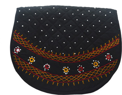 Haastika Sling Bag(Black)