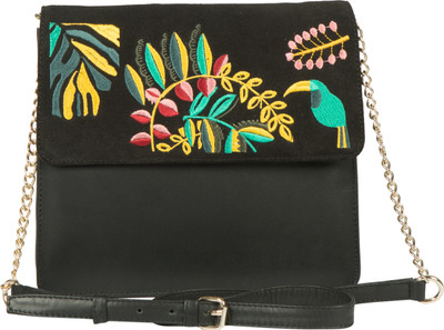 

LOMOND Women Casual Black Genuine Leather Sling Bag