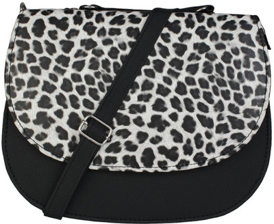 

Bizarre Vogue Women Casual Black PU Sling Bag