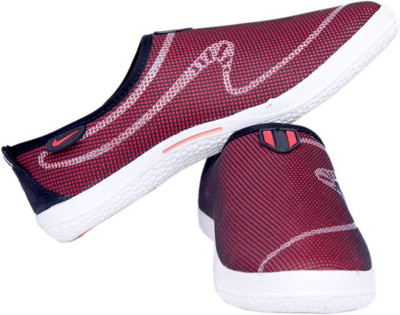 

Clerk Boys Slip on Sneakers(Red, Cherry