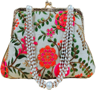 

CRAFTBAZAAR Party Multicolor Clutch