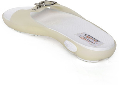 

Zachho Slippers, Beige