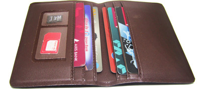 Poland 6 Card Holder(Set of 1, Brown)