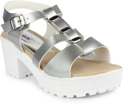 

Digni Women Silver Heels